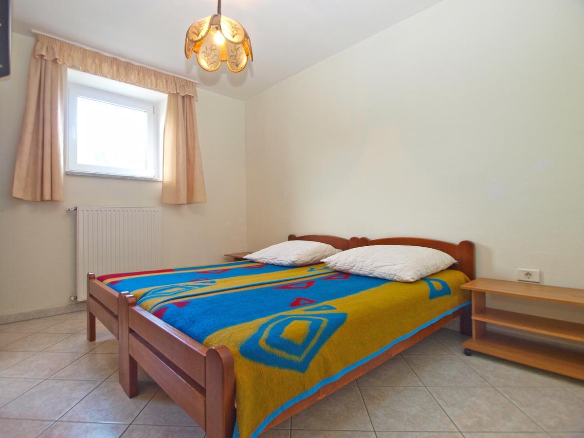 Apartments Anto 1598 Fazana Exterior photo